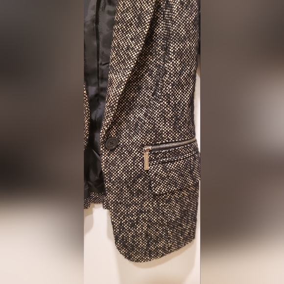 Jacket - Picture 3 of 4